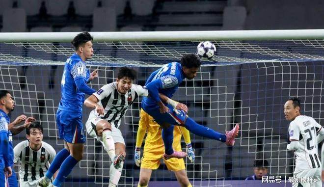 清晨亚特兰大备战亚冠;强势反弹细节曝光;质疑声仍在;资深球员宣示担当 清晨亚特兰大备战亚冠;强势反弹细节曝光;质疑声仍在;资深球员宣示担当