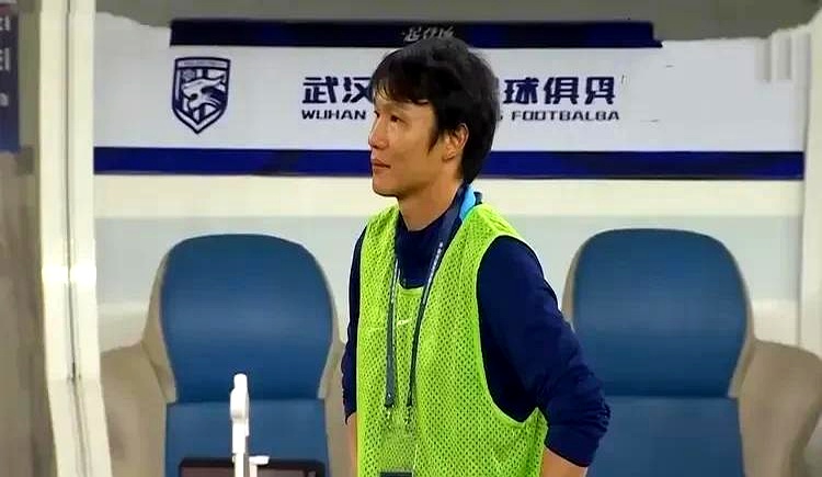 xingkong sports-转折点武汉三镇临场应变，英超加时末段攻防权衡，引发热议，控场能力受关注的简单介绍-xingkong sports